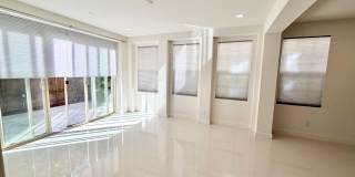 Gorgeous 4 bed 3 bath in the desired Portola Springs Gallery 11