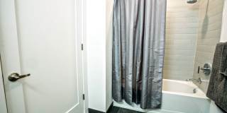 The Jordan Gallery 8