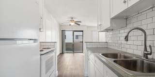 Regency Apartments Gallery 1