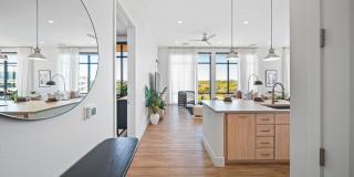 Residences Kierland Gallery 31