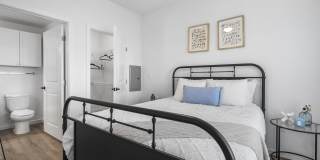 Abacus West Gallery 16