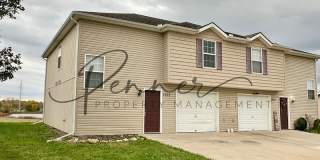 1015 NW WILLOW DR Gallery 1