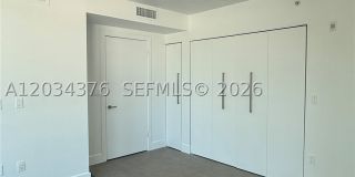 2025 Meridian Ave Gallery 13