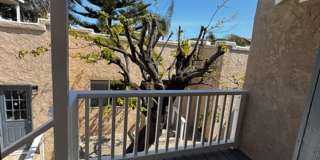 2 Bedroom Beach cottage in Ventura Gallery 14
