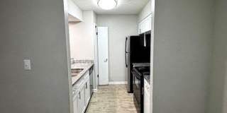 Waters Edge Apartments Gallery 32