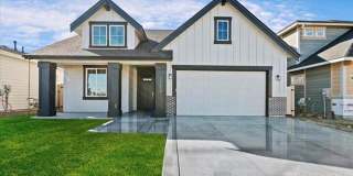 Newer 3-Bedroom in Star Gallery 1