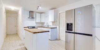 Say Goodbye to Electric Bills & Hurricane Outages with a Solar-Powered Home Gallery 8