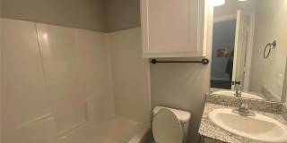 561 S Second Gallery 25