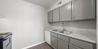 Meadowbrook Apartments | Quiet Studio-3BR Homes, Water & Trash Paid, Pet Friendly | East Tulsa Gallery 20