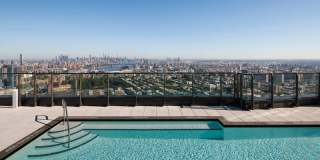 18 Sixth Avenue Gallery 5