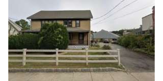 225 Lexington Avenue Gallery 1