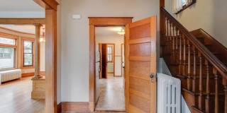 Charming 4 Bedroom/1.5 Bath Home for Rent Gallery 13