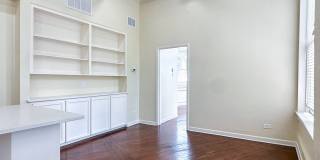245 Losoya Gallery 26