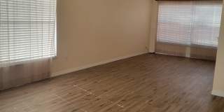 1324 Franford Drive Gallery 11