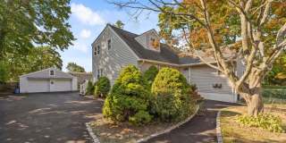 733 14th Street Gallery 1