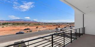 Beautiful 3 Bedroom 2.5 Bathroom Home Gallery 25