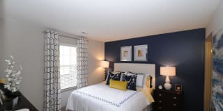 Icon on the Greenway Gallery 29