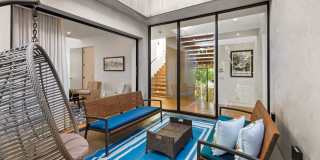 623 N Edinburgh Ave Gallery 27