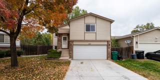 Well Maintained bi-level home in Stetson Hills! Gallery 1