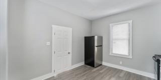 Large Near Downtown 2BR/2BA House For Rent Gallery 14