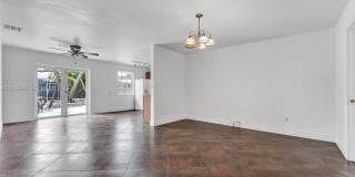 9750 SW 74th St Gallery 6