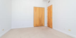 845 W ALTGELD Street Gallery 23