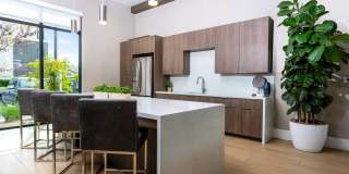 The Strand Gallery 13