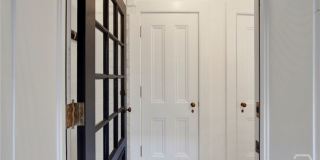 224 E Jones Lane Gallery 5