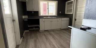 Newly Renovated 4 Bedroom Home Gallery 4