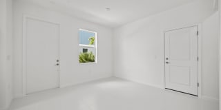 4520 Longwood Lake Square Gallery 17