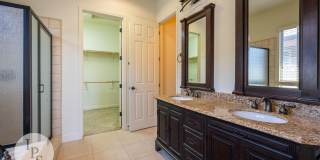 Tuscan Bluffs at Copper River - Granville Home, 4BR/3BA, On Golf Course - Lots of Amenities Gallery 23