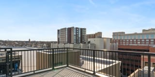 The Quincy Gallery 9