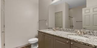 Marble Cliff Commons Gallery 84