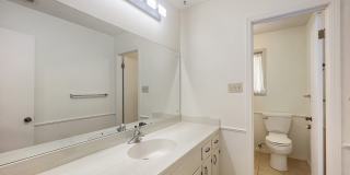 2604 Northeast Garden Lane Gallery 20