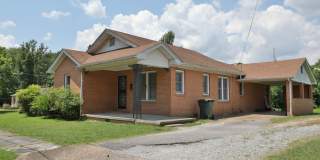 3 BD, 1 BA Charming Brick Home! Gallery 1