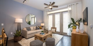 Gateway Chastain Gallery 3