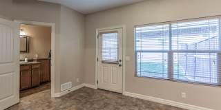 The Flats on Forty-One Gallery 16