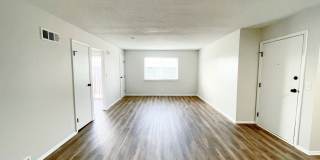 87th Street Apartments Gallery 3