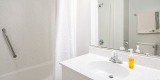 COZY,  FURNISHED OFF-SEAON MONTHLY RENTAL Gallery 20