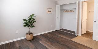 Pickwick Farms Apartments Gallery 35