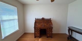 Beautiful Lakefront Home in the Vineyard! 55+ community Gallery 61