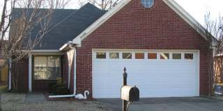 Olive Branch/ Center Hill Area- 3BR/ 2BA AVAILABLE NOW! New Flooring and Freshly Painted! Gallery 1