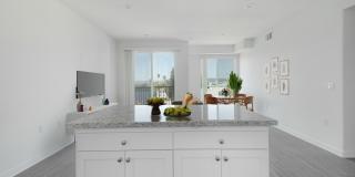 422 South Lake Gallery 4