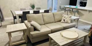 955 REGISTRY Boulevard Gallery 1