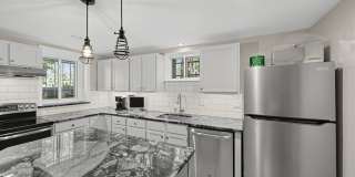 Renovated 2BR/2BA by Cheesman Park | Parking + Heat Included Gallery 1