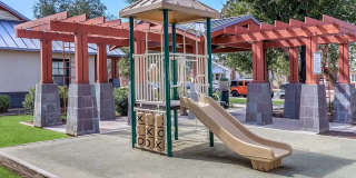 Roosevelt Commons Gallery 13