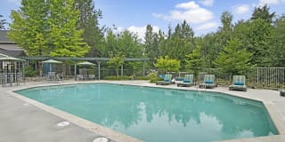 On the Green at Harbour Pointe Gallery 48