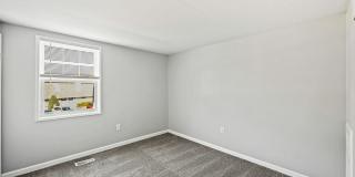 The Townhomes at River's Gate Gallery 18
