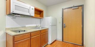 Fort Lauderdale - Airport - West Gallery 10