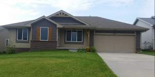 Gorgeous Elkhorn 4 Bed 3 Bath Home! Gallery 1